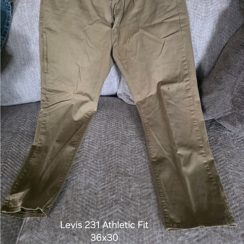 Levi's Men's Chinos - Khaki